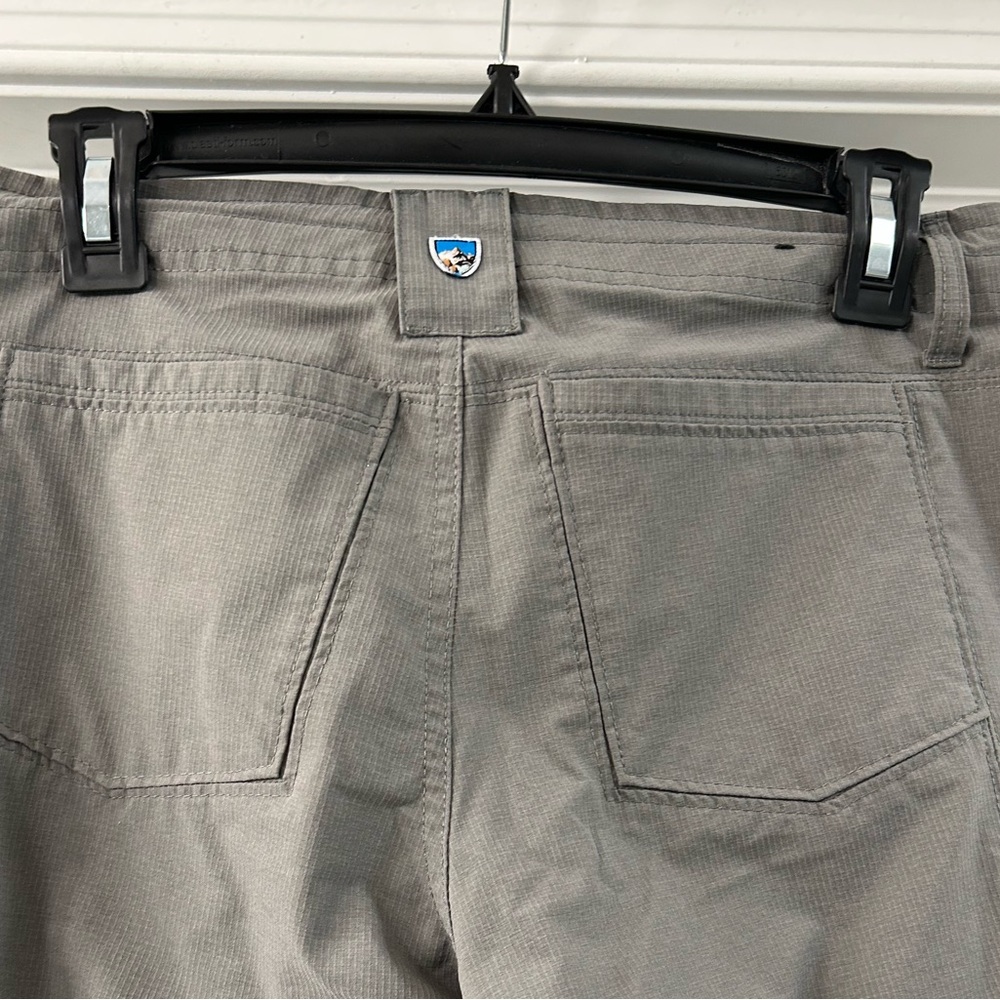 Kuhl Straight-Leg Utility Pants in Taupe - Picture 4 of 11